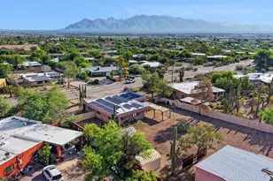 2441 W Wagon Wheels Dr, Tucson, AZ 85745 - Photo 31