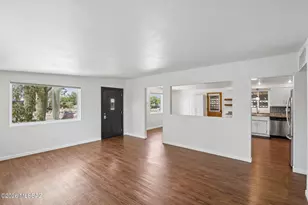 2441 W Wagon Wheels Dr, Tucson, AZ 85745 - Photo 7