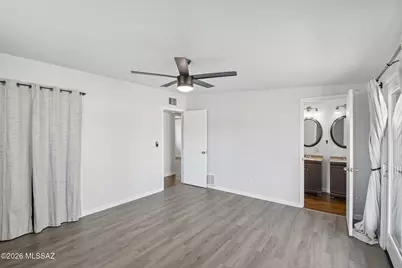 2441 W Wagon Wheels Drive, Tucson, AZ 85745 - Photo 19