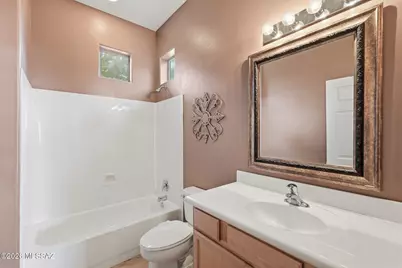 976 W Tenniel Drive, Green Valley, AZ 85614 - Photo 19