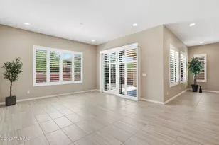 732 E Romsdalen Rd, Oro Valley, AZ 85755 - Photo 11