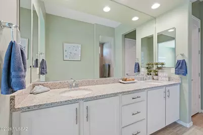 732 E Romsdalen Road, Oro Valley, AZ 85755 - Photo 19