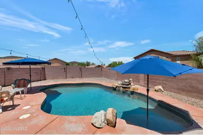 7990 W Sunfire Drive, Tucson, AZ 85743 - Photo 9