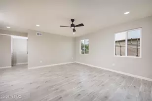 4243 E Los Robles St, Tucson, AZ 85712 - Photo 3