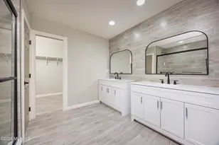 4243 E Los Robles St, Tucson, AZ 85712 - Photo 23