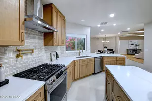 1940 E Elm St, Tucson, AZ 85719 - Photo 9