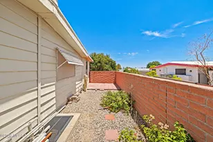 145 W Mora Dr, Green Valley, AZ 85614 - Photo 39