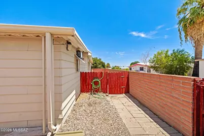 145 W Mora Drive, Green Valley, AZ 85614 - Photo 41