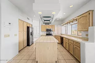 2874 N Marquise Ct, Tucson, AZ 85715 - Photo 13