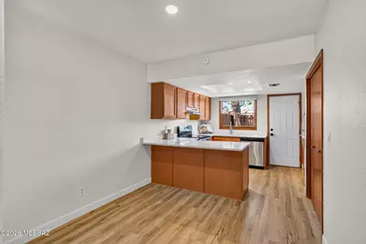 3039 N Sparkman Boulevard, Tucson, AZ 85716 - Photo 9