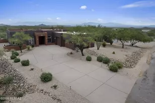 18701 S Copper Cave Dr, Sahuarita, AZ 85629 - Photo 1