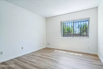6932 E VÃ­a Dorado, Tucson, AZ 85715 - Photo 25