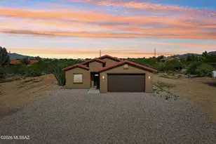 430 N Fairhaven Dr, Vail, AZ 85641 - Photo 1