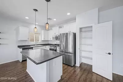 6389 W Yew Pine Way, Tucson, AZ 85743 - Photo 13