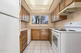 7857 E Waverly St, Tucson, AZ 85715 - Photo 13