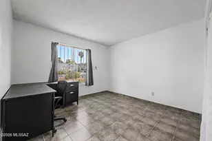 961 N Camino Las Solanas, Tucson, AZ 85710 - Photo 19