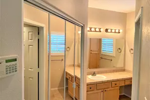 6655 N Canyon Crest Dr, Tucson, AZ 85750 - Photo 15