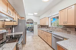 1010 N Placita Yoas, Green Valley, AZ 85614 - Photo 5