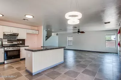 12828 N Ponderay Drive, Marana, AZ 85653 - Photo 9