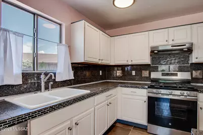 12828 N Ponderay Drive, Marana, AZ 85653 - Photo 7