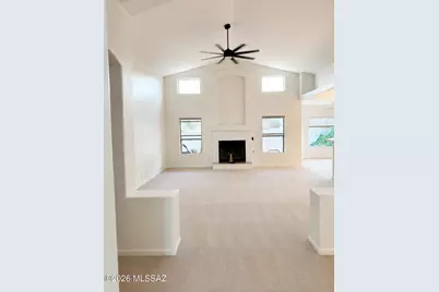 25 S Eastern Dawn Avenue, Tucson, AZ 85748 - Photo 3