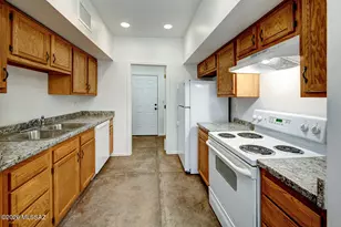 1009 E Halcyon Rd, Tucson, AZ 85719 - Photo 3