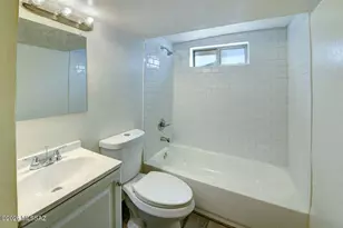 1011 E Halcyon Rd, Tucson, AZ 85719 - Photo 19