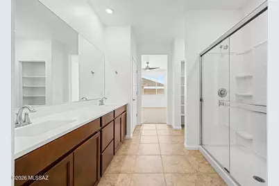 7803 S Sugarbend Drive, Tucson, AZ 85757 - Photo 17