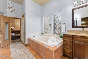 4612 N Rockcliff Rd, Tucson, AZ 85750 - Photo 9