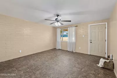 4913 E Baker Street, Tucson, AZ 85711 - Photo 9