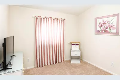 8273 E Sundew Drive, Tucson, AZ 85710 - Photo 23