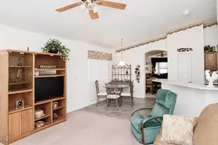 8273 E Sundew Dr, Tucson, AZ 85710 - Photo 11
