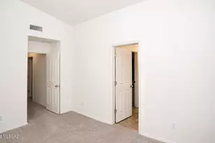 8273 E Sundew Dr, Tucson, AZ 85710 - Photo 15