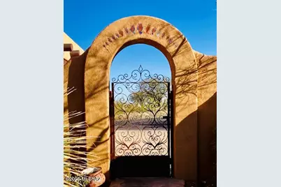 5480 W Sharpshooter Court, Tucson, AZ 85743 - Photo 5