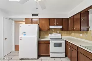 1062 N Caribe Ave, Tucson, AZ 85710 - Photo 11