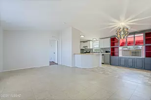10780 W Warfield Cir, Marana, AZ 85658 - Photo 9