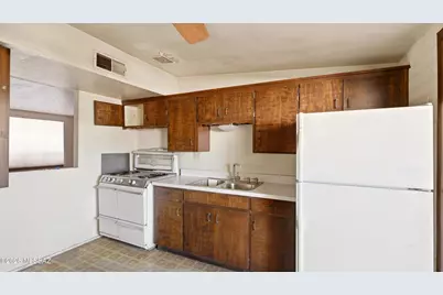 613 W Calle Siglo, Tucson, AZ 85705 - Photo 5