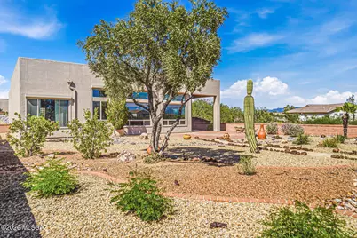 1947 W Pinetop Drive, Green Valley, AZ 85622 - Photo 11