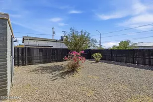 1211-1213 S 9th Ave, Tucson, AZ 85713 - Photo 17