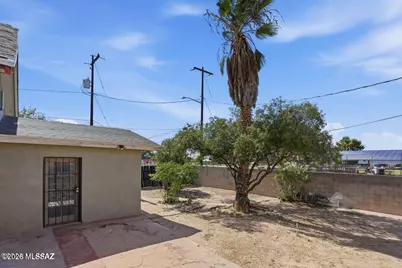 1211-1213 S 9th Avenue, Tucson, AZ 85713 - Photo 13