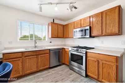636 W Cholla Crest Drive, Green Valley, AZ 85614 - Photo 5