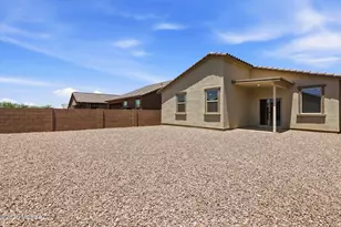 10473 W Kerrigan Ln, Marana, AZ 85653 - Photo 29