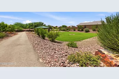 10473 W Kerrigan Lane, Marana, AZ 85653 - Photo 41