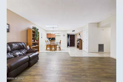 3272 W Moondance Way, Tucson, AZ 85741 - Photo 5