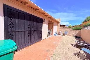1093 W Calle Alhambra, Green Valley, AZ 85622 - Photo 9