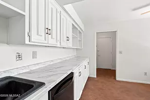 4210 N Limberlost Ci Circle, Tucson, AZ 85705 - Photo 7