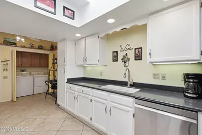 3395 S Placita Del Emblema N, Green Valley, AZ 85622 - Photo 19