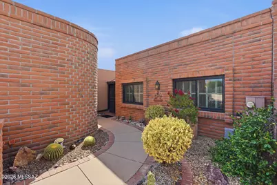 3395 S Placita Del Emblema N, Green Valley, AZ 85622 - Photo 5