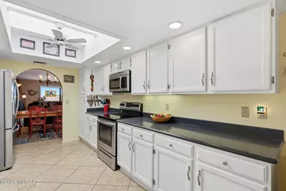 3395 S Placita Del Emblema N, Green Valley, AZ 85622 - Photo 23