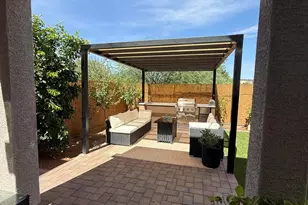 8833 N Sherry Cervi Wy, Marana, AZ 85743 - Photo 7